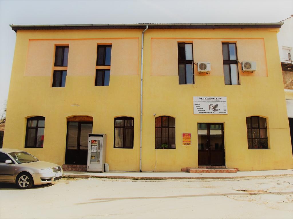 Hotel House For Guests And Friends Svishtov Exterior foto